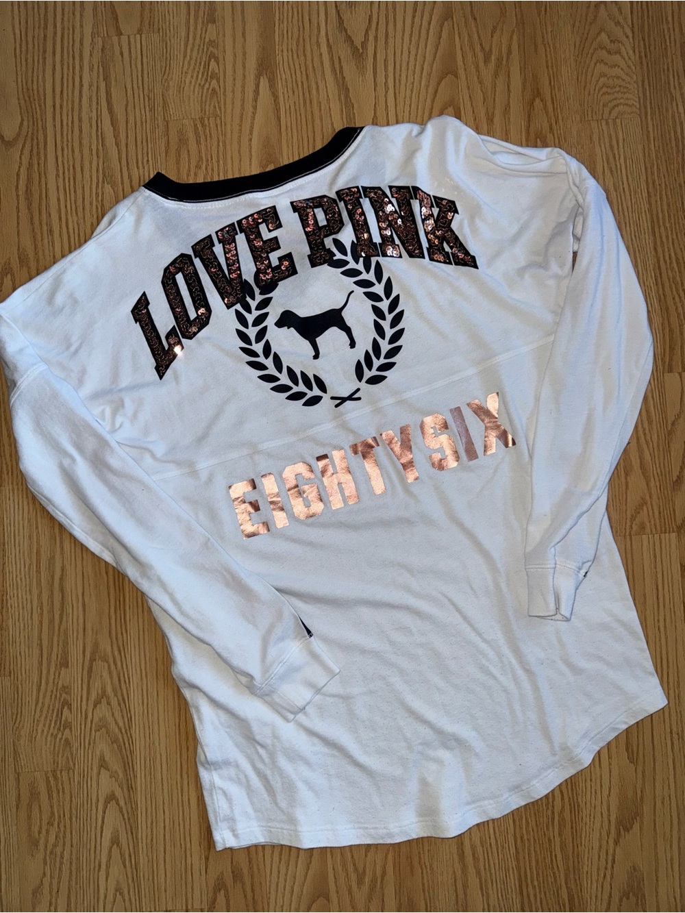Victoria’s Secret PINK Oversized XS Love Pink Eighty Six 86 Sequin